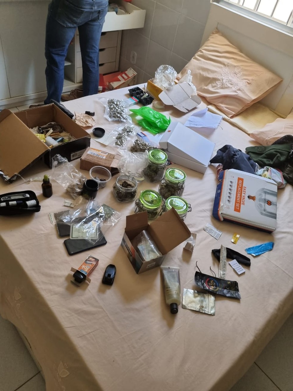 Drogas e materiais apreendidos com filho de juiz no Piauí — Foto: Divulgação/Depre