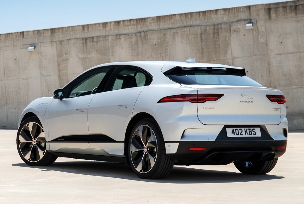Jaguar lança SUV elétrico I-Pace no Brasil por R$ 437 mil | Elétricos e  Híbridos | autoesporte