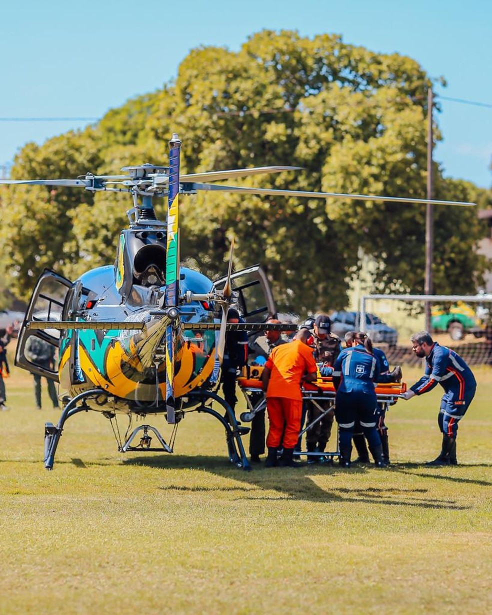 Demonstração do helicóptero em apoio ao Samu Aéreo. — Foto: Reprodução/Gabriel Paulino.
