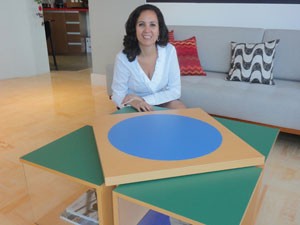 Maria Helena desenvolveu mesa em formato da bandeira (Foto: Divulgação)