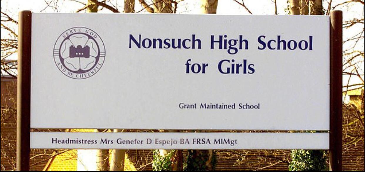 A escola é só de meninas (Foto: Reprodução Daily Mail)