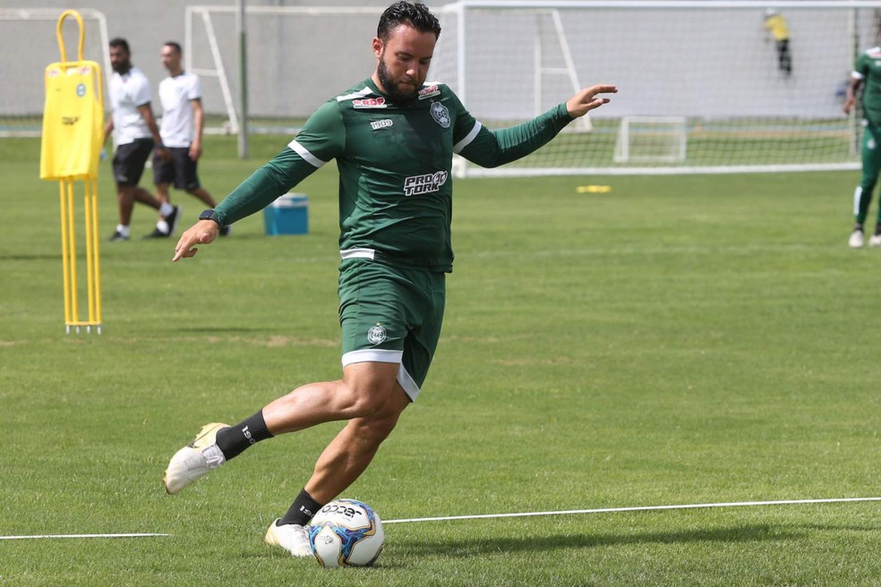 Giovanni E Nathan Ribeiro Sofrem Lesoes E Desfalcam O Coritiba No Inicio Da Temporada Coritiba Ge