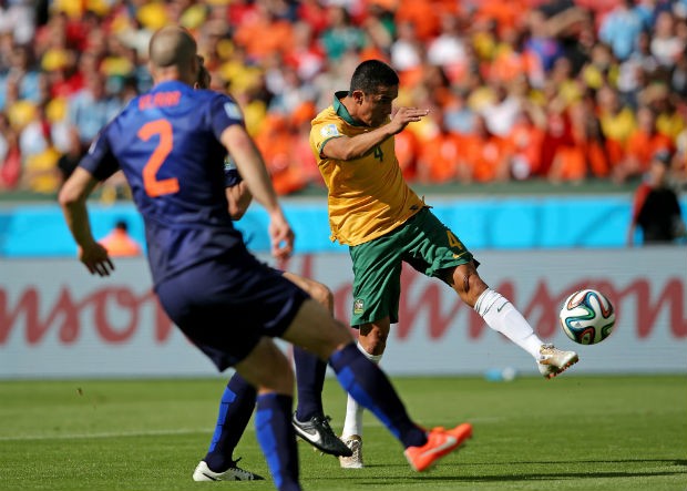 Tim Cahill marcou um dos gols mais bonitos da Copa, mas não adiantou (Foto: Getty Images)