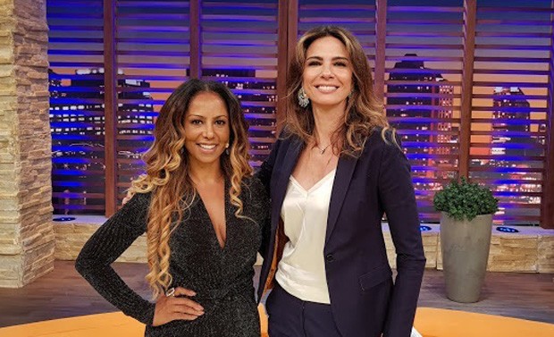 Valéria Valenssa e Luciana Gimenez (Foto: Divulgação/RedeTV!)