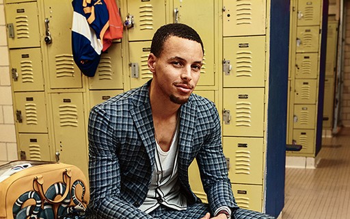 Under Armour lança marca de Stephen Curry para competir com a Jordan -  30/11/2020 - UOL Esporte