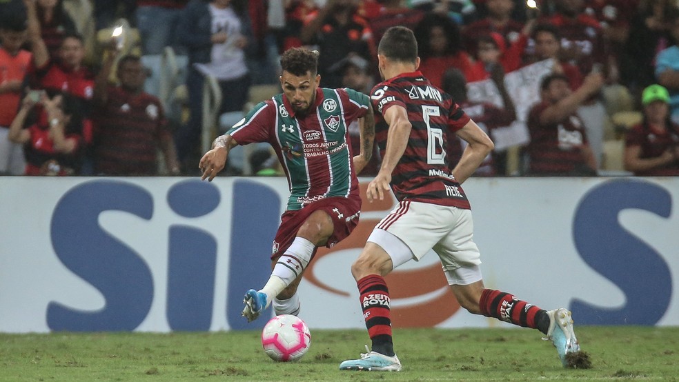 Wellington Nem em ação pelo Fluminense — Foto: Lucas Merçon / Fluminense