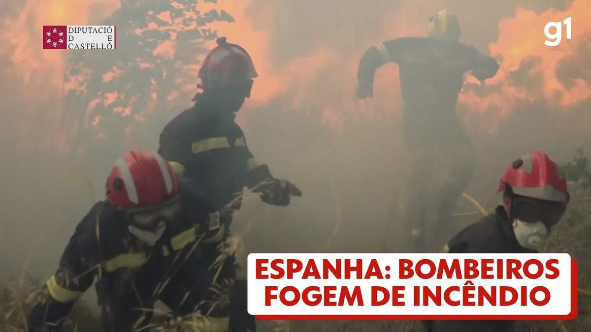 VÍDEO: Bomberos huyen de incendio forestal en España |  Mundo