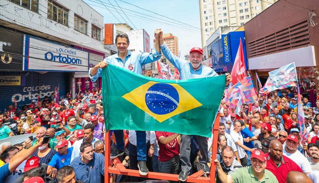 Lula afirma que não vai indicar ministros antes de ser eleito