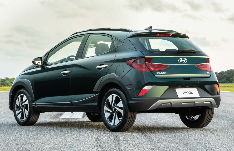 Hyundai HB20X foi um dos últimos hatches aventureiros a se despedir do mercado  — Foto: Divulgação