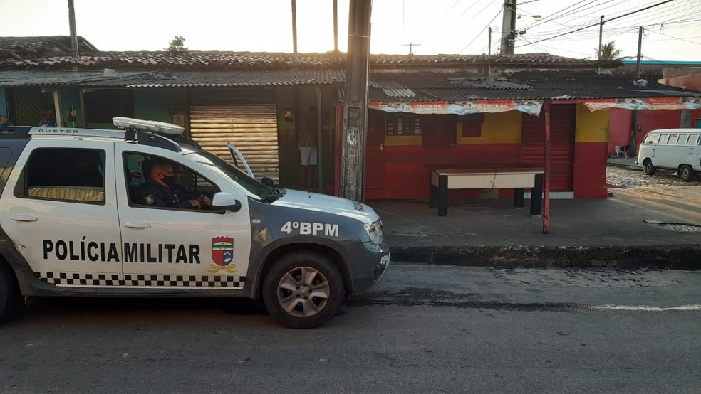 Crime aconteceu em um bar, onde a vítima jogava sinuca, na Zona Norte de Natal. — Foto: Sérgio Henrique Santos/Inter TV Cabugi