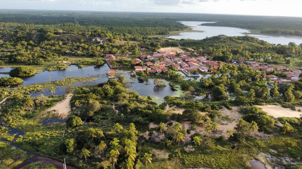 Distrito Cajueiro, em Touros, alagado após chuvas do fim de semana no litoral potiguar — Foto: Cedida/Prefeitura de Touros