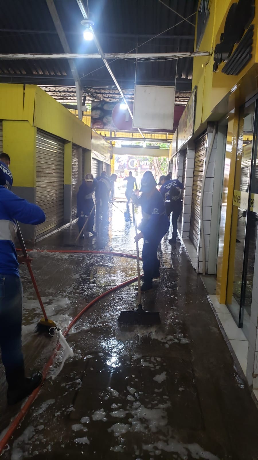 Com aumento de casos de Covid-19, mercados municipais são fechados e passam por higienização em Rio Branco