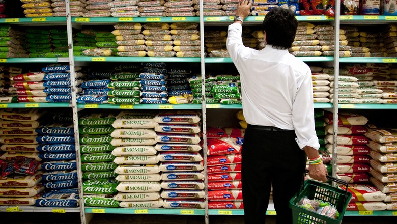Inflação ; IPCA ; alimentos ; supermercado ; cesta básica ; consumo ; varejo ; alta dos preços ;  (Foto: Marcelo Camargo/Agência Brasil)