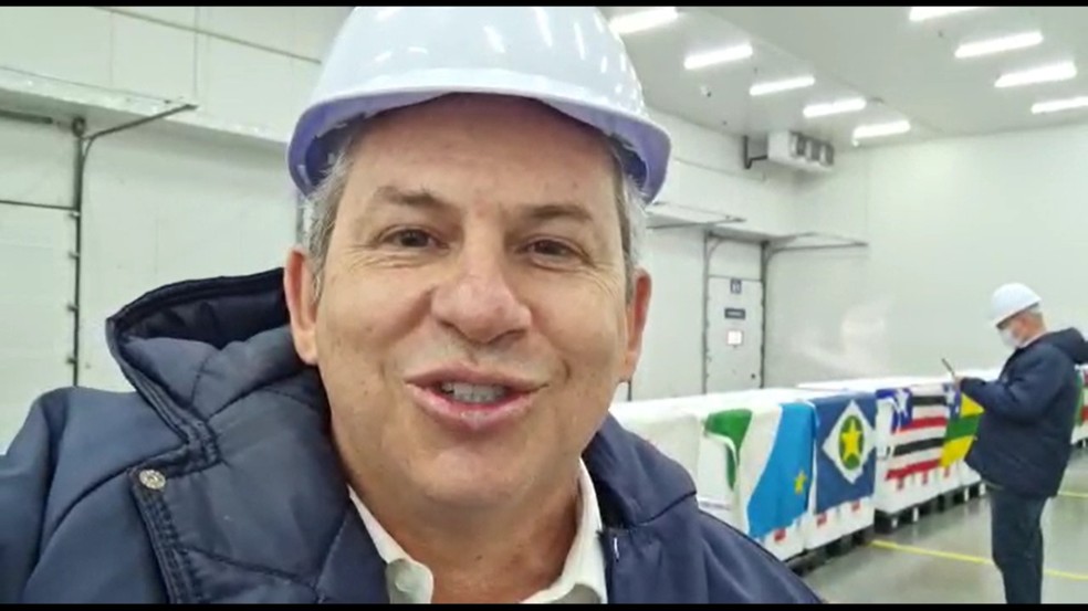 Mauro Mendes anuncio que vacinação começa nesta segunda-feira em Mato Grosso — Foto: Secom-MT