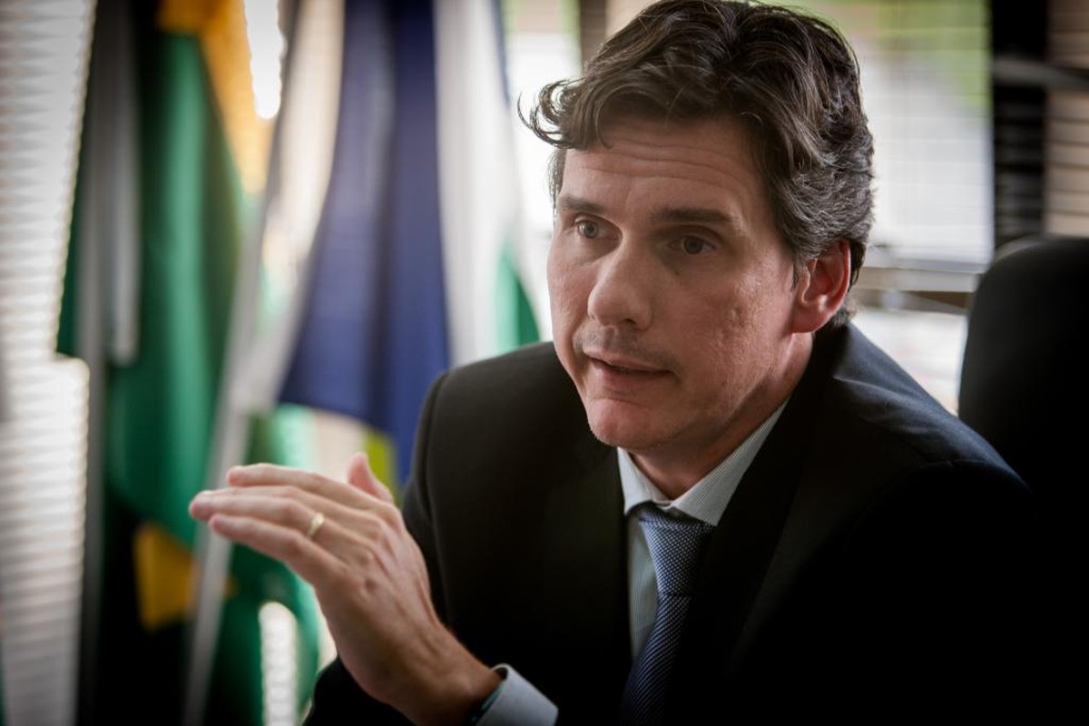 Cobrança de imposto sobre energia solar é regulada pelo governo federal, diz secretário sobre veto de projeto que isenta ICMS em MT - Vimarsana News