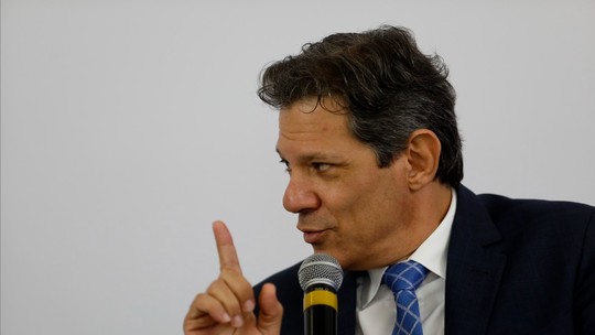 Arcabouço fiscal: apresentação ocorrerá após 'perguntas' de Lula serem respondidas, diz Haddad