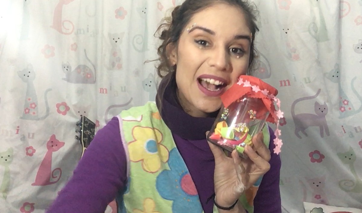 Dia Das Maes Aprenda A Fazer Um Potinho Do Amor Facil Para Dar De Presente Extras Estudio C Gshow O potinho do amor é uma forma fofa, original e até econômica de presentear alguém que gosta muito. dia das maes aprenda a fazer um potinho do amor facil para dar de presente