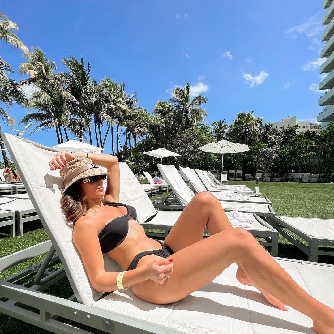 Bruna Biancardi aproveita dia ensolarada para renovar bronze em Miami (Foto: reprodução/ Instagram)