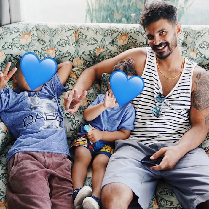 Mike Mora e os filhos que teve com Kelis; fotógrafo e cantora estavam casados desde 2014 (Foto: Reprodução / Instagram)