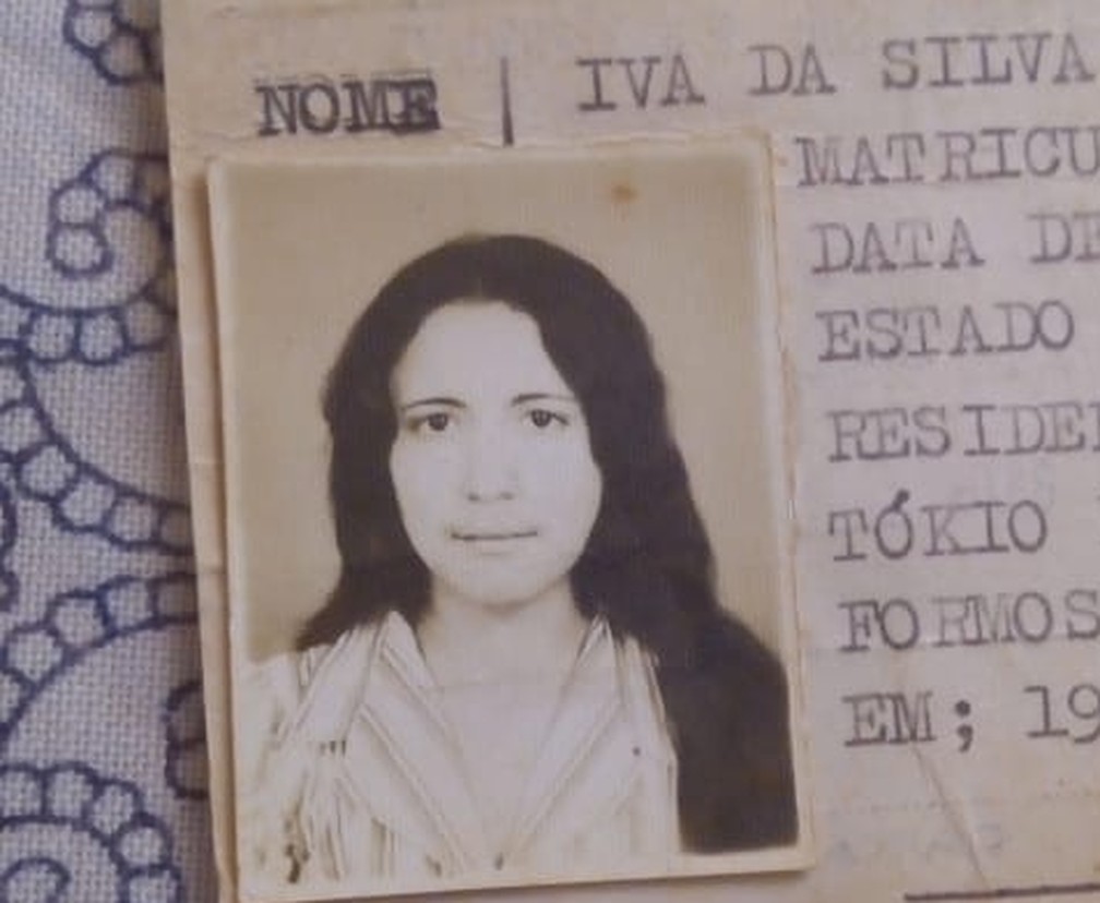Foto de Iva da Silva Souza quando tinha 17 anos, um dos últimos registros que a família possui — Foto: Arquivo pessoal