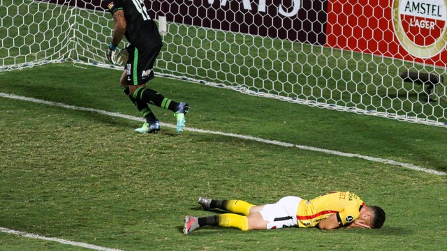 Am&Atilde;&copy;rica-MG 0 x 0 Barcelona de Guayaquil - Ta&Atilde;&sect;a Libertadores Terceira fase -  Tempo Real - Globo Esporte