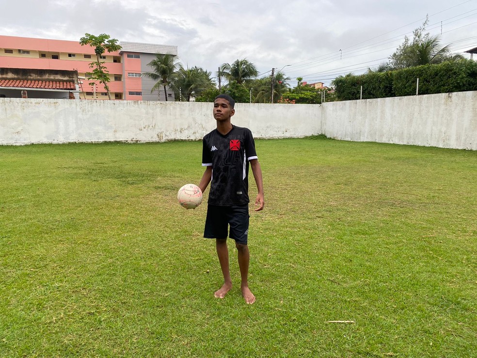 Yerick, goleiro da escolinha do Vasco — Foto: Beatriz Carvalho/SVM