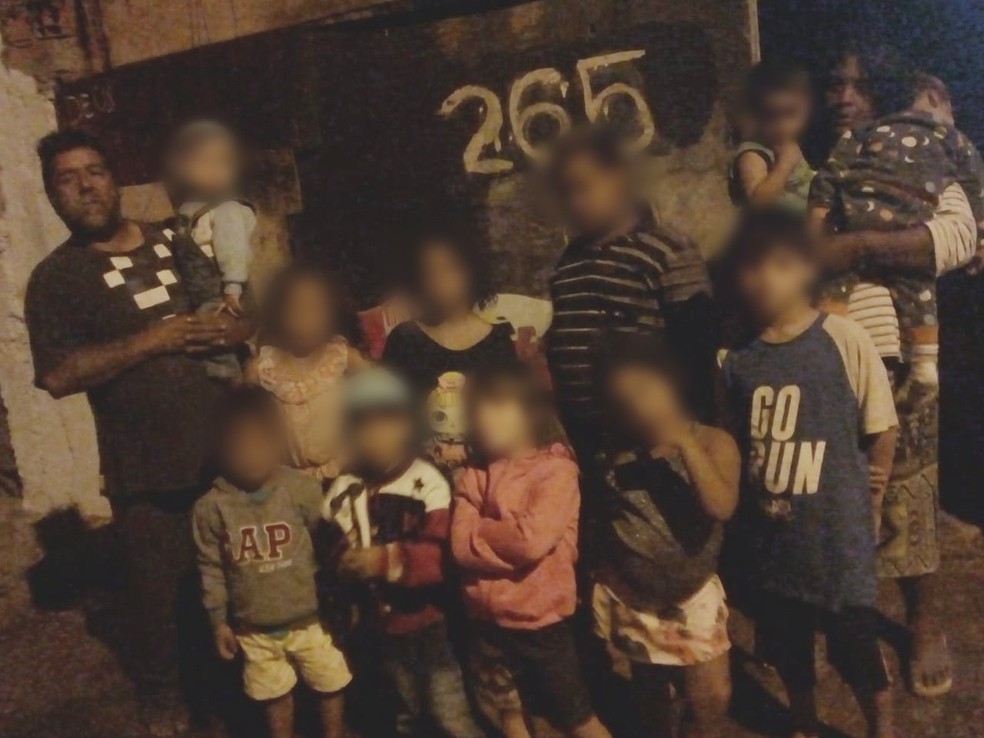 Volunt&aacute;rios fazem casa para fam&iacute;lia de coletores em Sorocaba &mdash; Foto: Arquivo pessoal