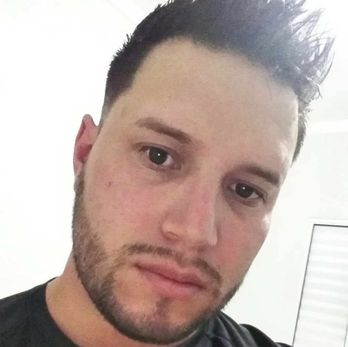 Jovem de 29 anos morto em briga de vizinhos registrou queixa na polícia um dia antes do crime