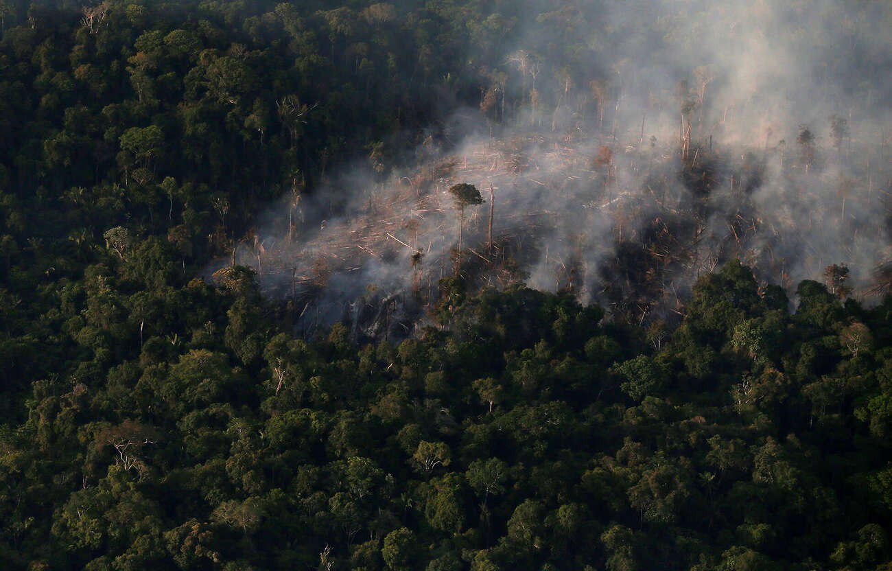 BBC - Os dados de destruição da floresta costumam mostrar o corte raso de árvores, mas não a degradação (Foto: Getty Images via BBC News)