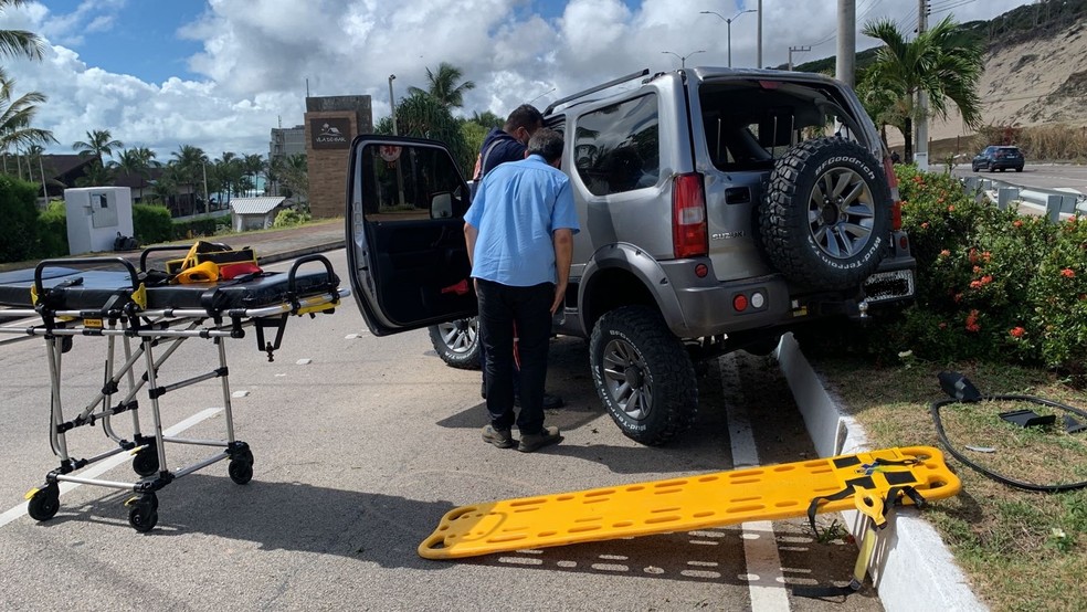 Motorista foi socorrida pelo Samu — Foto: Anna Alyne Cunha/Inter TV Cabugi