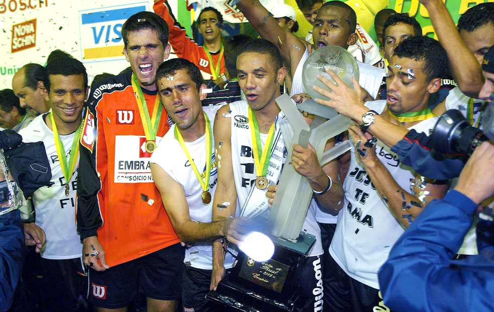 Paulista de JundiaÃ­ foi campeÃ£o da Copa do Brasil em 2005 contra o Fluminense, no Rio de Janeiro  (Foto: AgÃªncia O Globo)