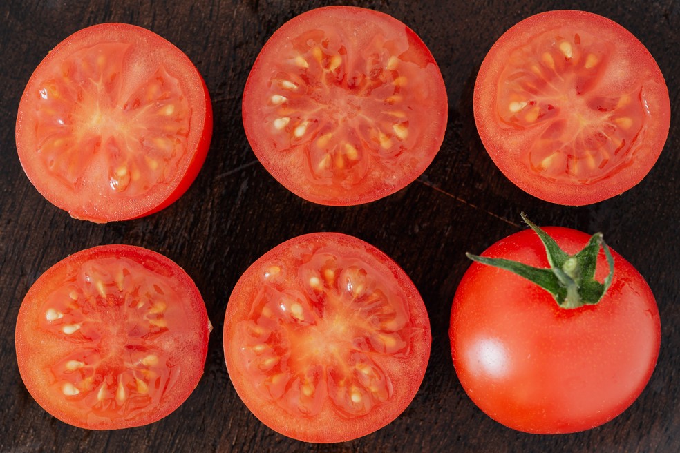 O tomate tem inúmeros benefícios para a saúde — Foto: Reprodução da internet