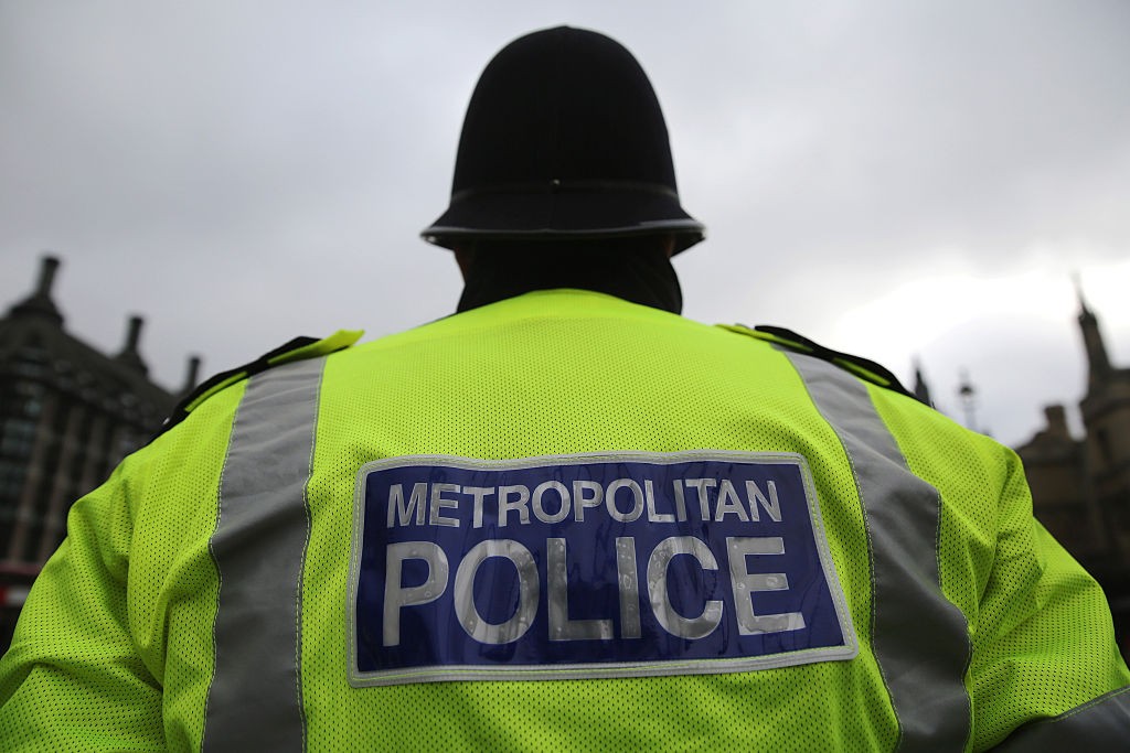 Policial morre em ataque dentro de delegacia em Londres (Foto: Getty Images)
