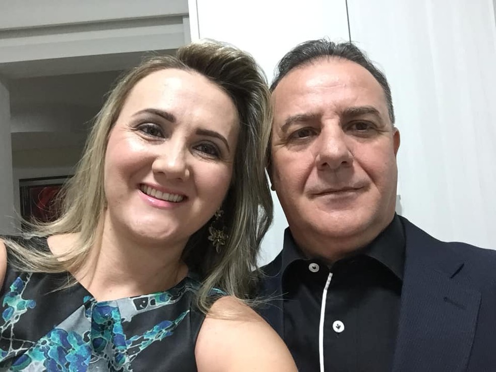 Kátia Bedin e o deputado Silvio Fávero — Foto: Facebook/Reprodução