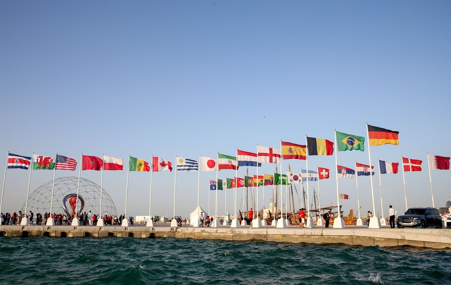 Bandeiras dos países da Copa do Mundo, em Doha, no Catar