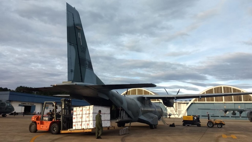Avião da FAB com vacinas da Covid-19 que serão trazidas para MS — Foto: FAB/Divulgação