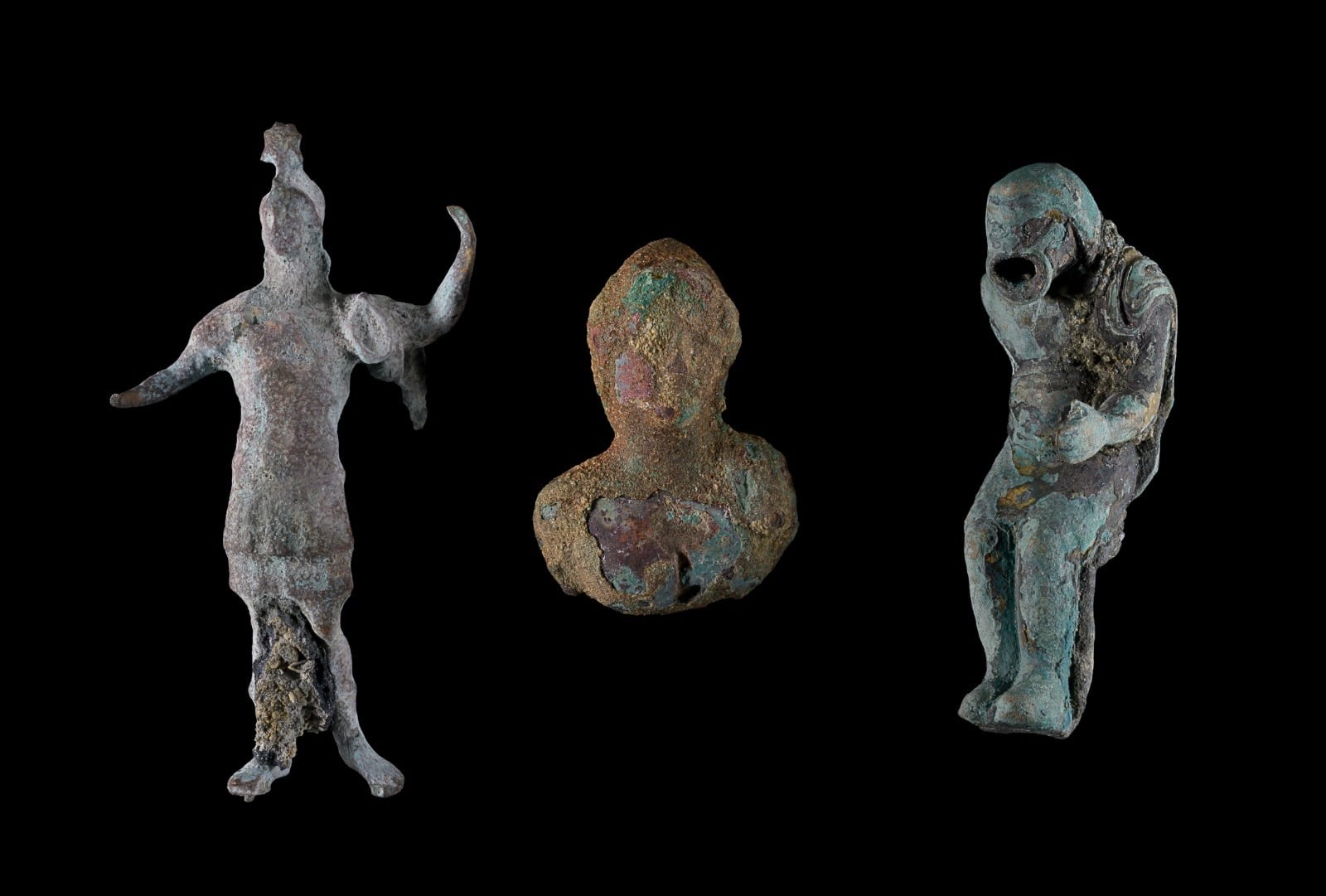 Figuras de bronze do período Romano (Foto: Dafna Gazit, Israel Antiquities Authority)
