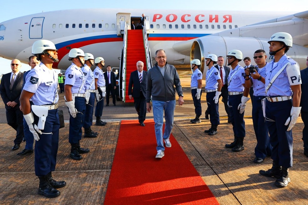 O ministro das Relações Exteriores da Rússia, Sergei Lavrov, desembarca em Brasília para encontros com Mauro Vieira e Lula — Foto: Divulgação/Governo da Rússia