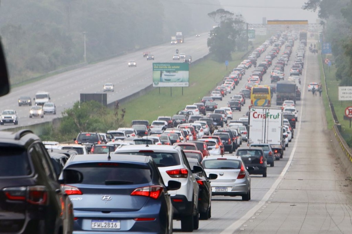 mais-de-170-mil-ve-culos-devem-passar-pelo-sistema-anchieta-imigrantes