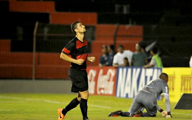 Sport x Santa cruz Pernambucano (Foto: Aldo Carneiro / Pernambuco Press)