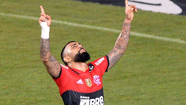 Gabigol fez três em seu 1º jogo no Brasileiro 2021