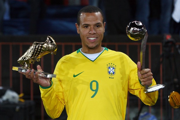 Luis Fabiano Seleção Brasileira 2009 (Foto: Getty Images)