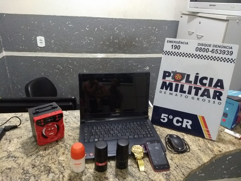 Objetos furtados foram recuperados — Foto: Polícia Militar/Divulgação