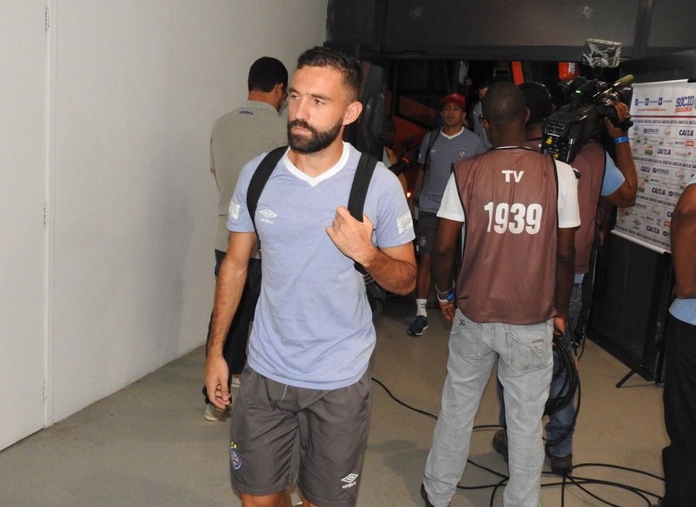 Allione defendeu o Bahia por empréstimo e, depois, foi cedido ao Rosario Central-ARG — Foto: Fred Gomes