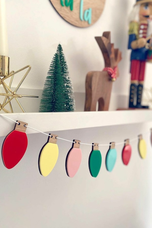 Decoração de Natal colorida: 16 ideias para se inspirar! (Foto: Reprodução/Instagram @hannahjoy_designs)