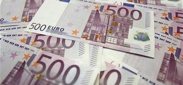 Notas de euro ; moeda da União Europeia ; zona do euro ;  (Foto: Dado Ruvic/REUTERS)