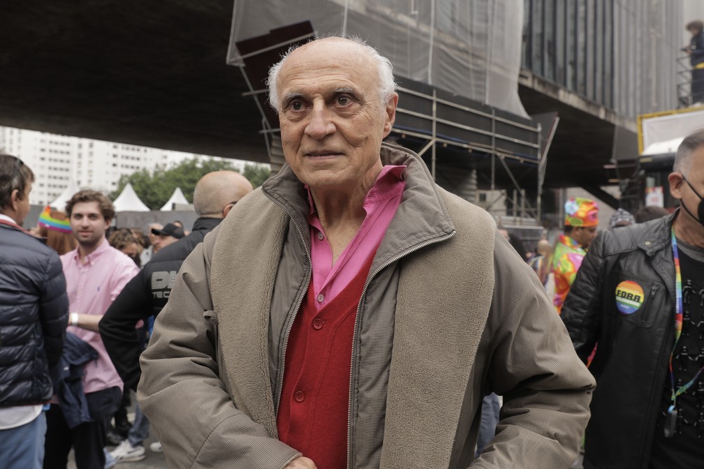 Eduardo Suplicy na 26ª edição da Parada do Orgulho LGBT+ — Foto: Celso Tavares/g1