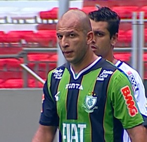 Fábio Júnior, atacante do América-MG (Foto: Reprodução Sportv)