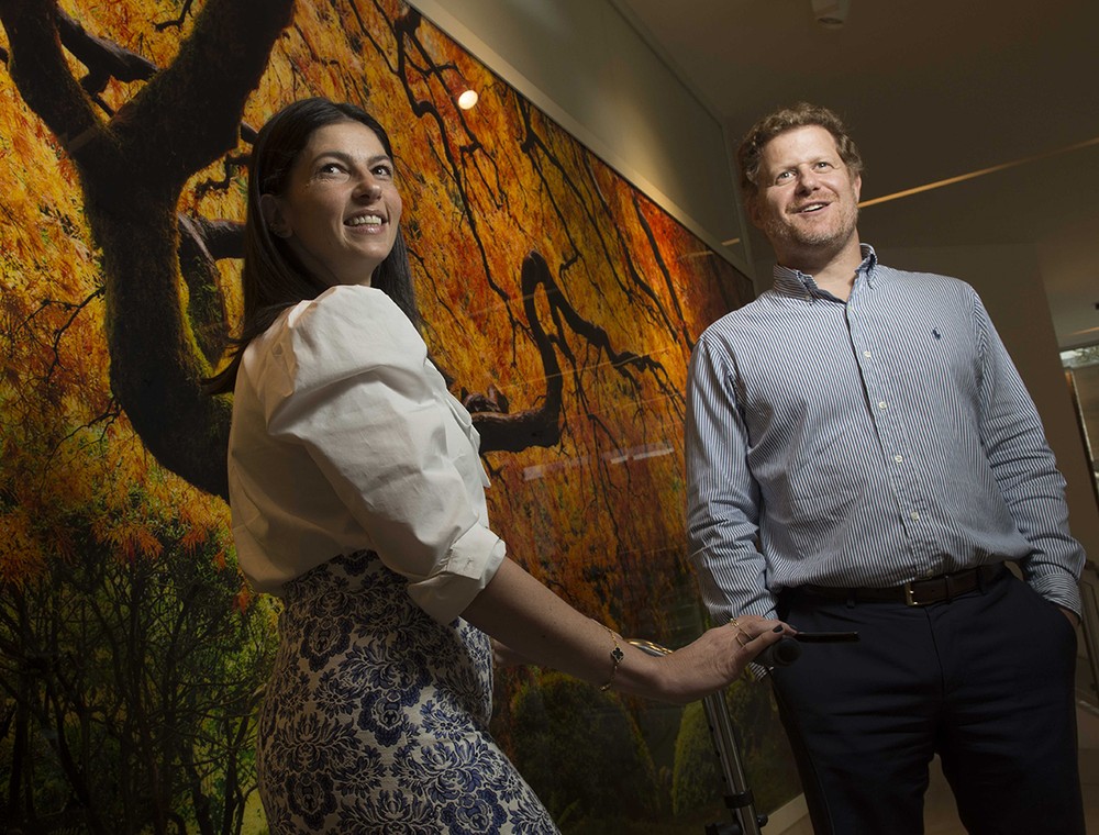 Andreza e Riedel, da Dasa: centros de pesquisa integrados aos hospitais e laboratórios de medicina diagnóstica do grupo — Foto: Silvia Zamboni/Valor