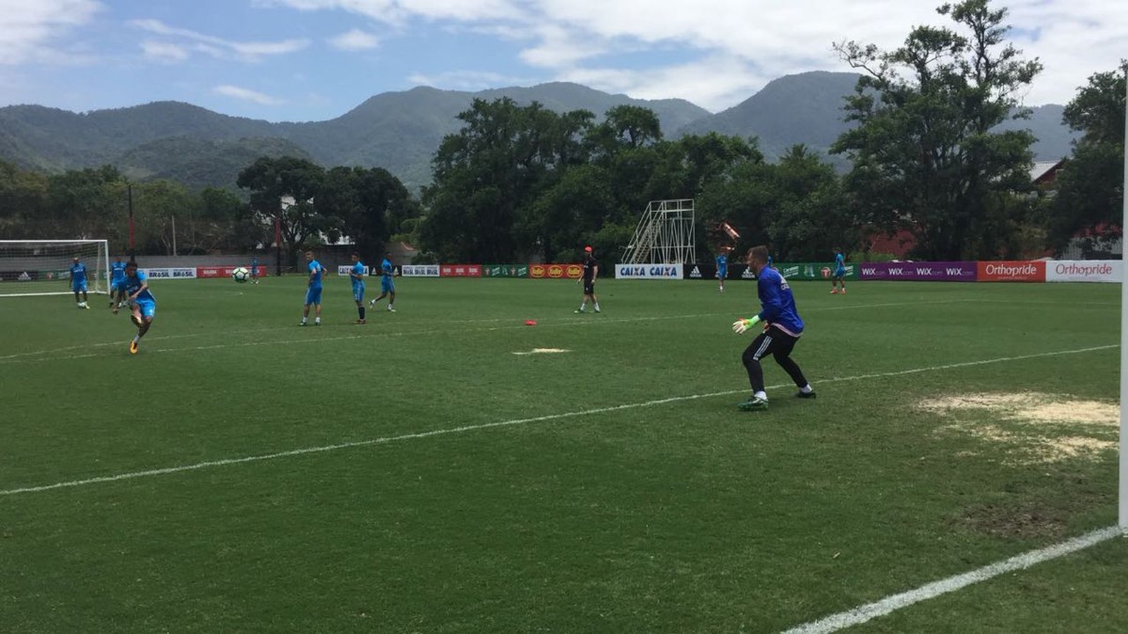 Torcedores e ex-vice do Fla se revoltam com treino do Sport no Ninho do Urubu